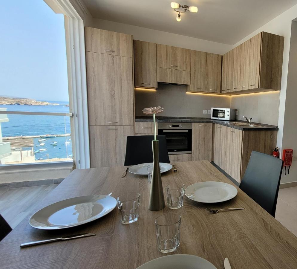 Lovely Apartment With Side Sea View St. Paul's Bay Bagian luar foto